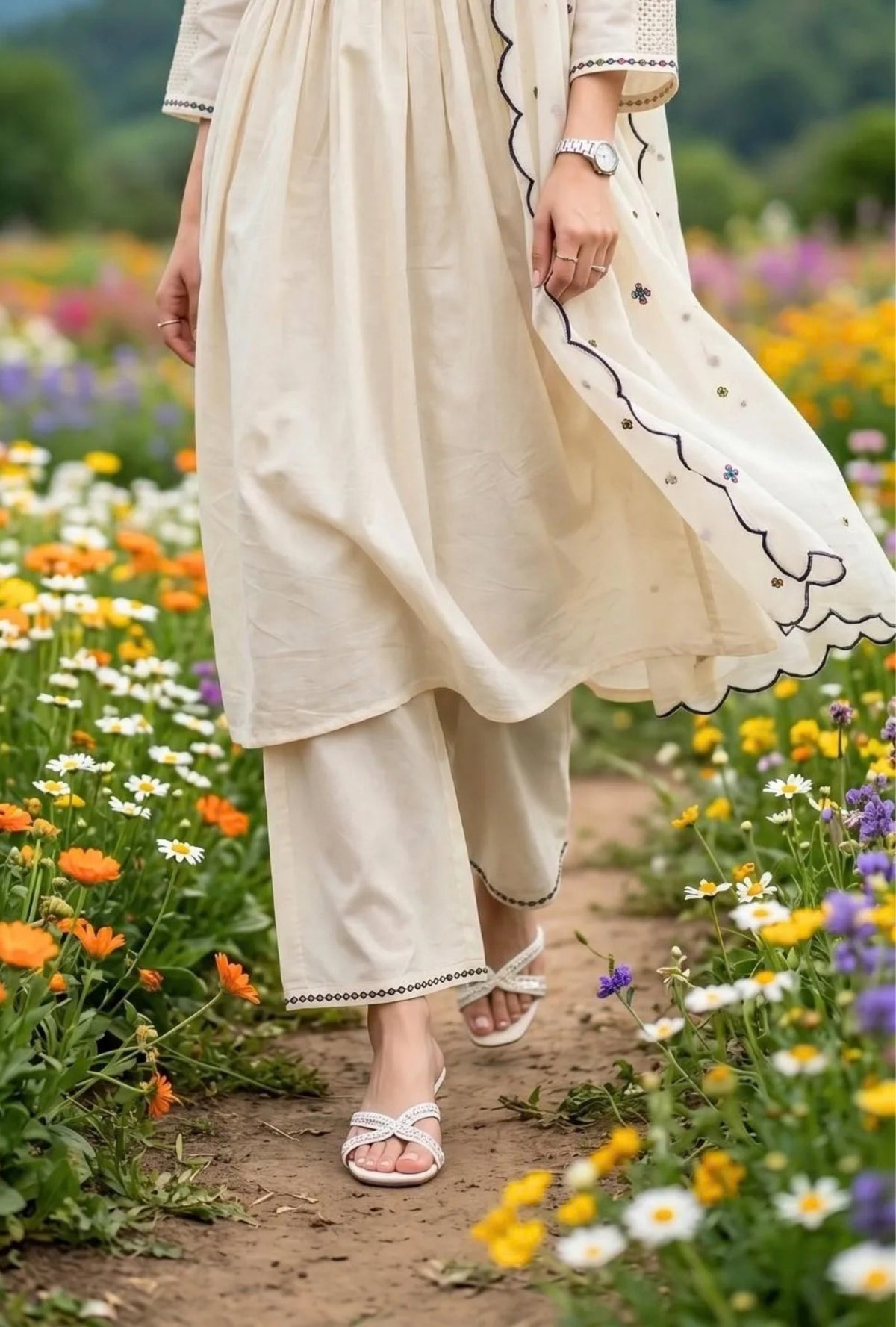 Pleated Suit with Scalping Dupatta